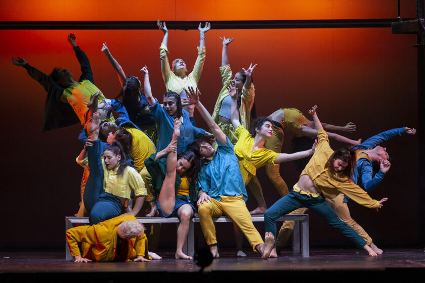 Spettacolo di danza moderna Make Love