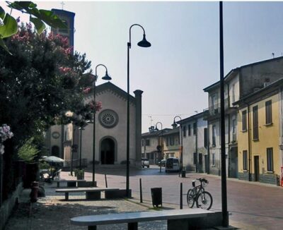 Piazza della chiesa Balbiano