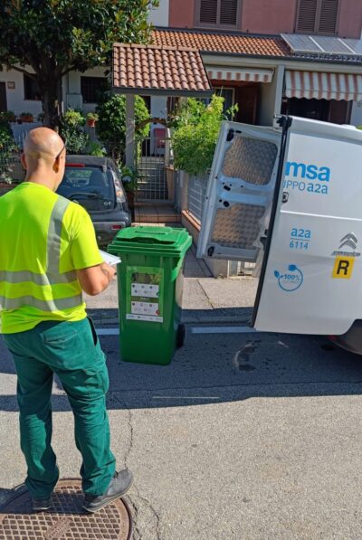 nuovi cassonetti sfalci potature segrate