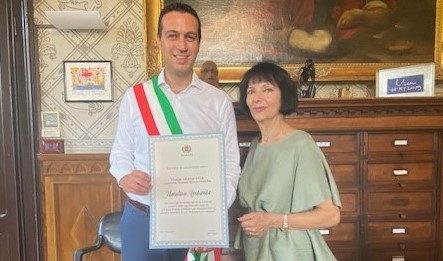 rho encomio