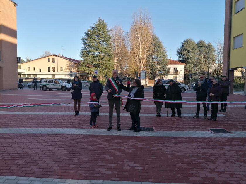 inaugurazione via amendola saronno