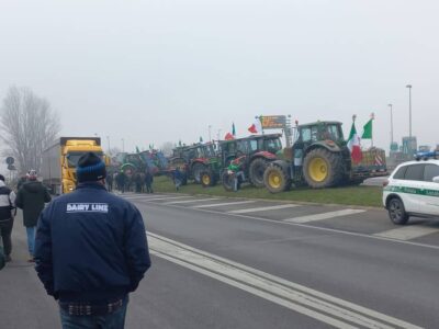 melegnano protesta-min