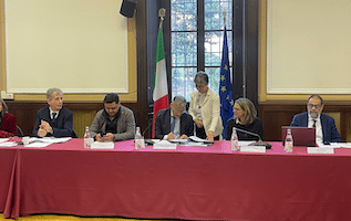 mille occhi sulla città