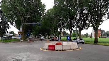 viale campania rotonda