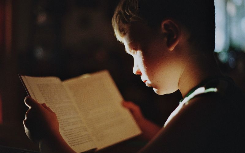 lettura ragazzo
