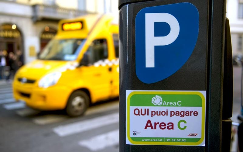 mobilità area c parcheggi