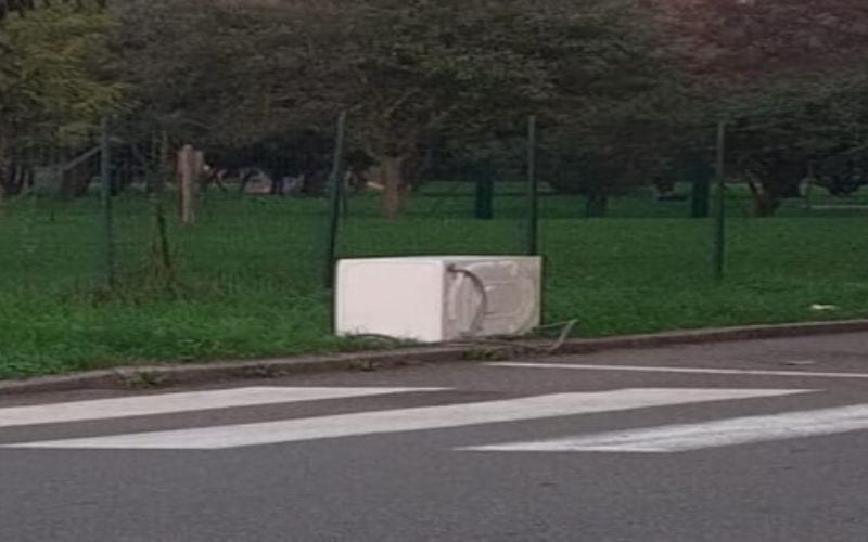 rifiuti abbandono ingombranti