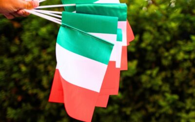 tricolore bandiera italiana 2 giugno repubblica