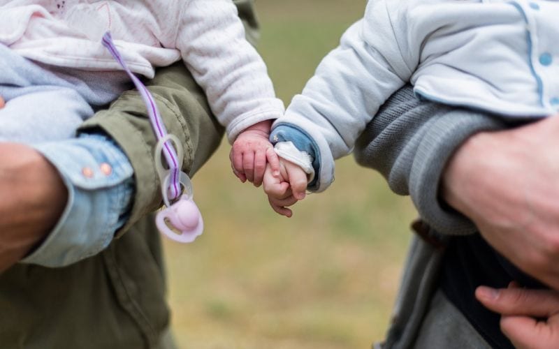 bebè nuovi nati bambini