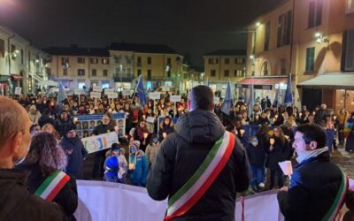 rho fiaccolata pace