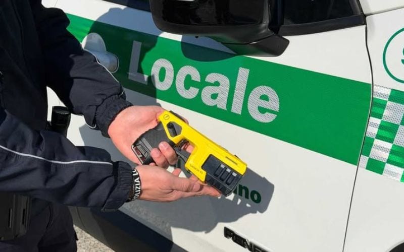 taser pl