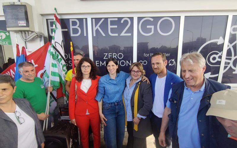 sindaca saronno con lavoratori electrolux