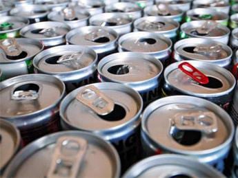 Energy drink e adolescenti studio pediatri 4 su 10 cominciano prima dei 12 anni