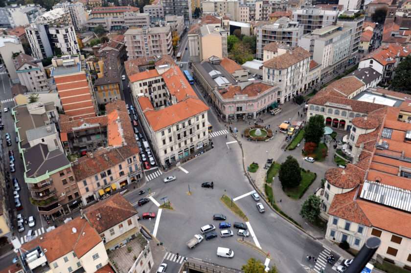 monza via-manzoni
