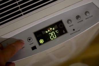 Caldo come affrontare le notti tropicali i quattro consigli fondamentali dellesperto
