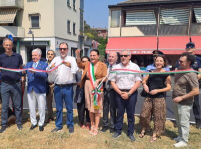 Cassina inaugura