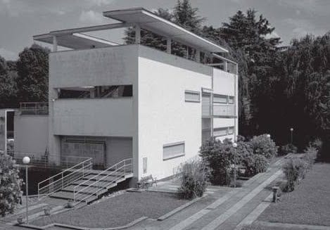 Meda terragni villa bianca