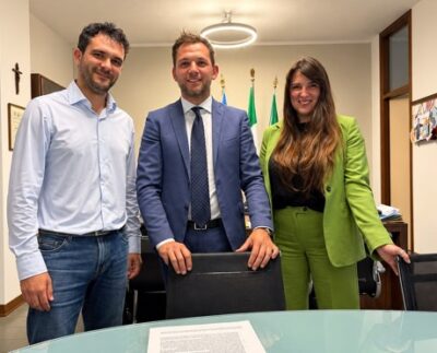 Foto firma convenzione