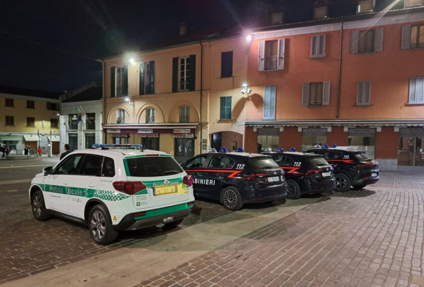 Polizia carabinieri rho