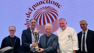 Relatori con coppa